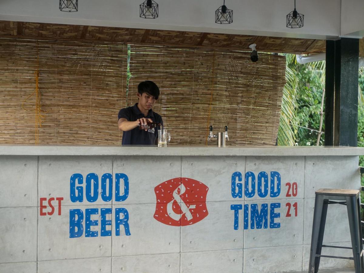 Siargao Bed And Brewery Hotel Хенерал Луна Екстериор снимка