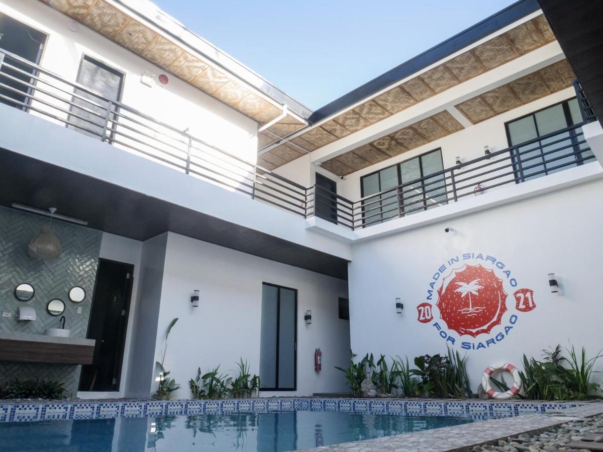 Siargao Bed And Brewery Hotel Хенерал Луна Екстериор снимка