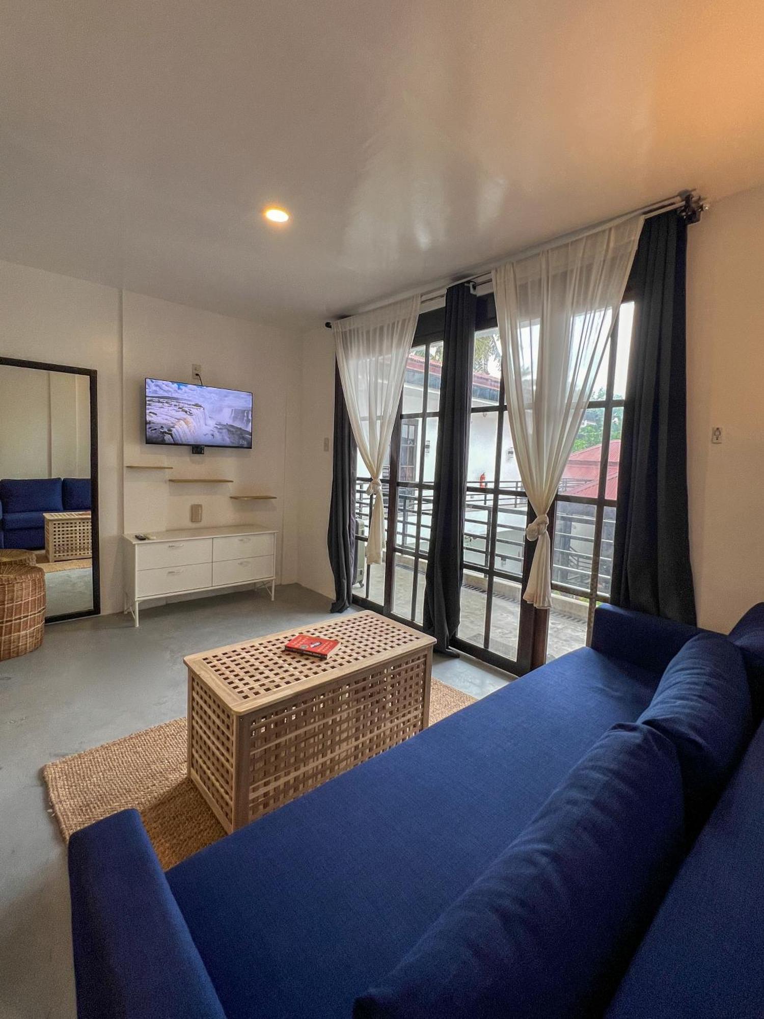 Siargao Bed And Brewery Hotel Хенерал Луна Екстериор снимка